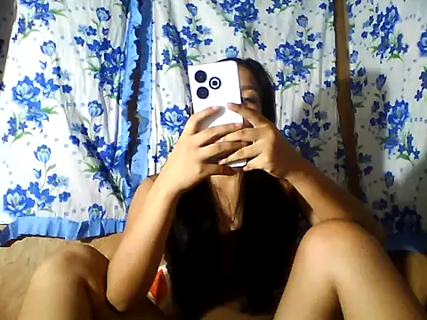 PinaySkinnyJust18 online show from July 9, 2026, 10:19 am