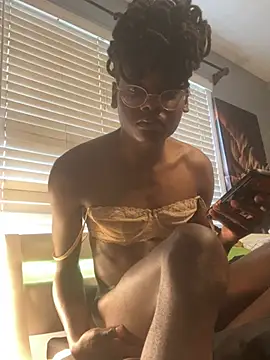 barracksbunny online show from August 5, 2026, 8:22 pm