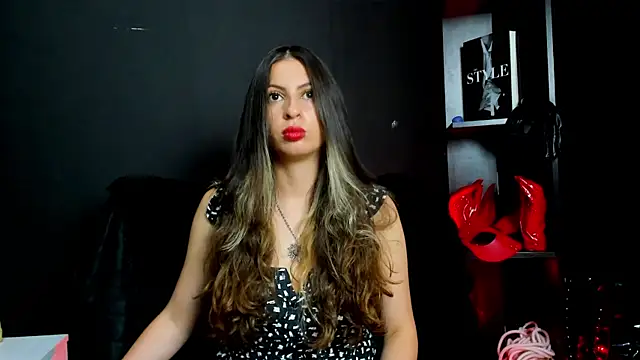 GoddesLeila online show from July 10, 2026, 1:47 pm