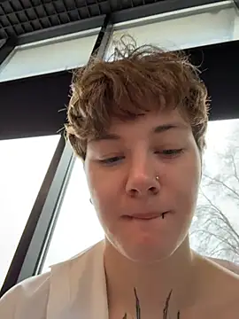 IceMur online show from April 24, 2026, 2:36 am