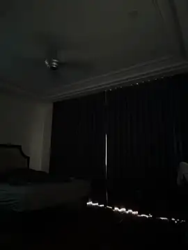 IceMur online show from May 27, 2026, 2:08 am
