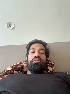 priyansh92924 online show from June 19, 2026, 3:22 am