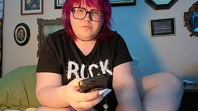 ProfaneHekate online show from May 4, 2026, 9:44 pm