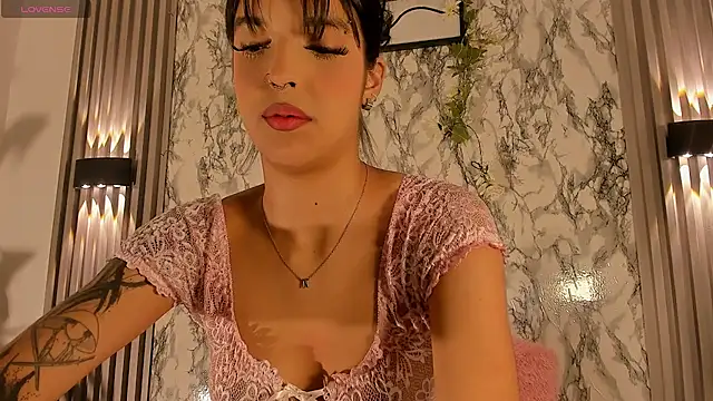 ChloeeMasonn online show from July 13, 2026, 1:03 pm