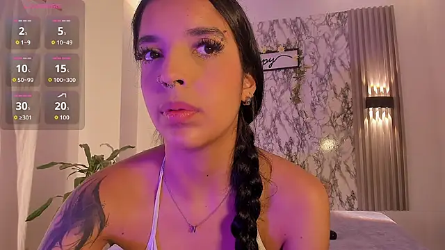 ChloeeMasonn online show from July 21, 2026, 11:01 am