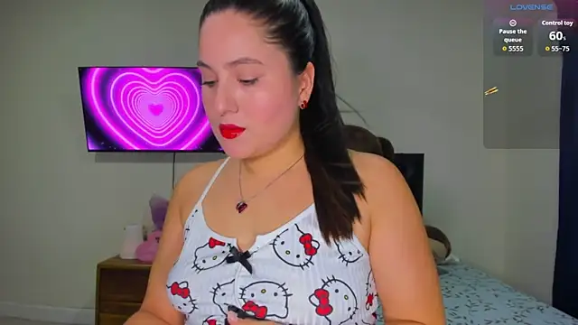 Snapshot of Alessandra_01 chatting on July 28, 2026, 5:36 am Alessandra 01 online show from July 28, 2026, 5:36 am