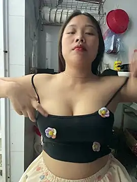 Emxinhka1 online show from August 5, 2026, 1:58 pm