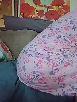 juicyjuggs13 online show from July 23, 2026, 11:52 am