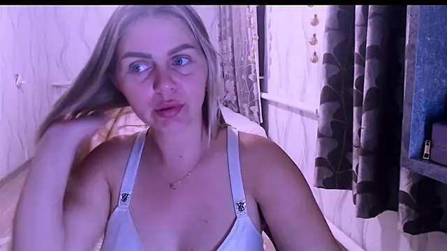 MagicKatarina  online show from July 12, 2026, 7:38 pm