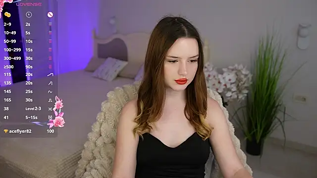 Milana Moons online show from July 17, 2026, 10:55 am