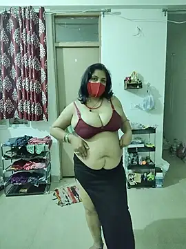Ruby1hot2 online show from July 30, 2026, 9:36 pm