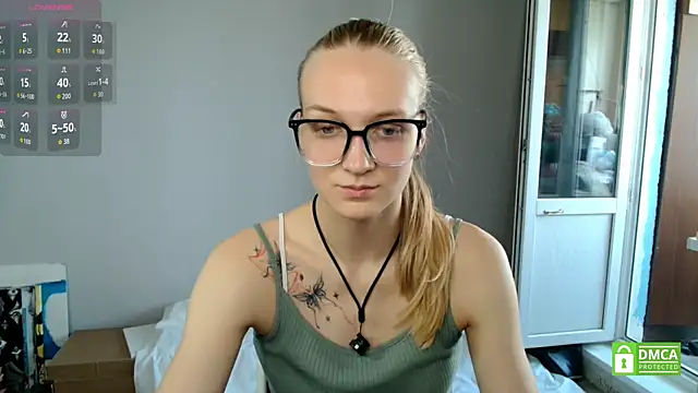 Alex-wer online show from July 3, 2026, 8:43 am