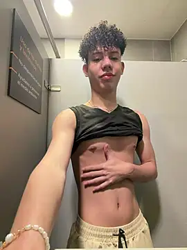 yoursexyjose online show from July 22, 2026, 7:05 pm