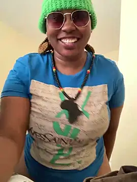 MeekyCurvyAss online show from July 1, 2026, 12:40 pm