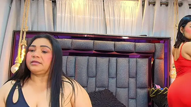 Karina Mendoza online show from July 26, 2026, 12:19 am