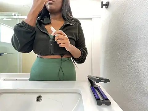 Anadia Starr online show from June 28, 2026, 6:14 pm