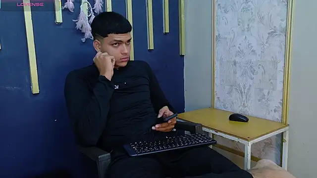 Keinner BigDick online show from July 25, 2026, 1:04 am