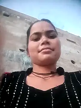 Sunali Bendre online show from July 25, 2026, 1:52 pm