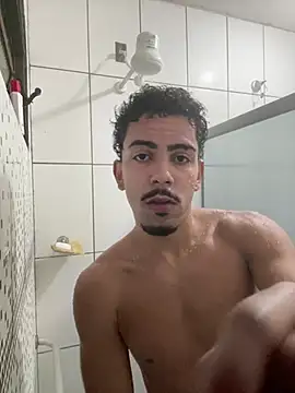 menoquarenta online show from August 3, 2026, 3:05 am