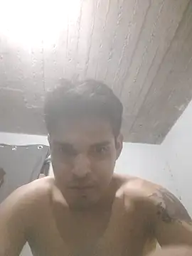 Aguilarcruzkevin31 online show from July 11, 2026, 7:22 am