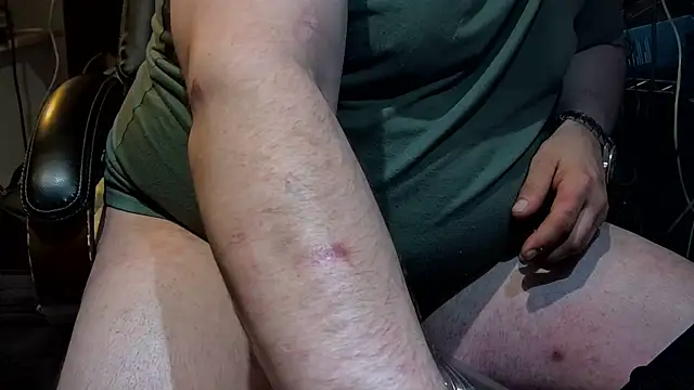 ctguybj online show from June 7, 2026, 6:44 pm