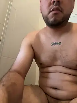 latinocalientehot online show from June 28, 2026, 2:45 pm