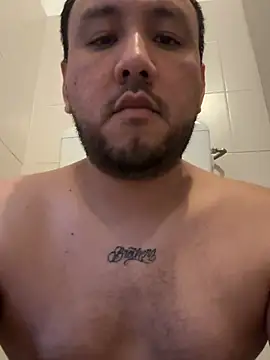 latinocalientehot online show from June 30, 2026, 6:53 pm