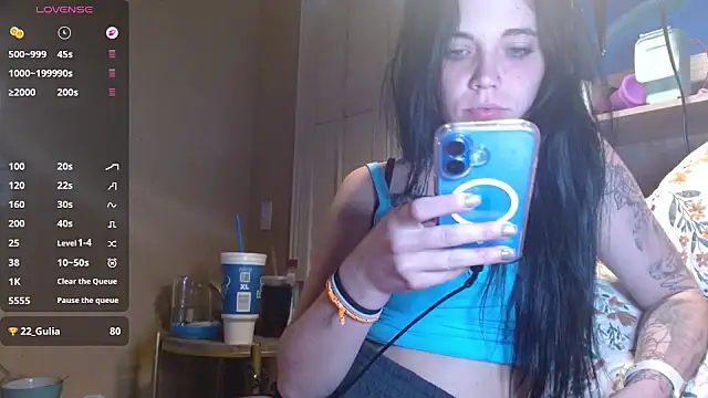 Snapshot of ahungkittykat chatting on May 19, 2026, 7:47 am ahungkittykat online show from May 19, 2026, 7:47 am