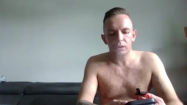 Snapshot of verscub6969 chatting on July 4, 2026, 1:39 pm verscub6969 online show from July 4, 2026, 1:39 pm