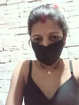 Divya-11431 online show from June 17, 2026, 8:54 pm