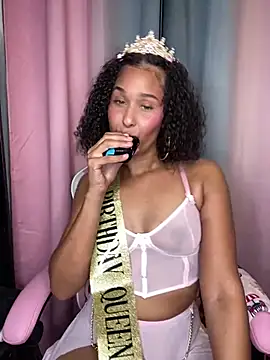 Jamalyce online show from July 13, 2026, 8:44 pm