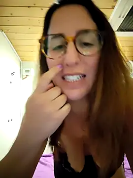Snapshot of Maya_Brooke chatting on April 24, 2026, 7:49 pm Maya Brooke online show from April 24, 2026, 7:49 pm