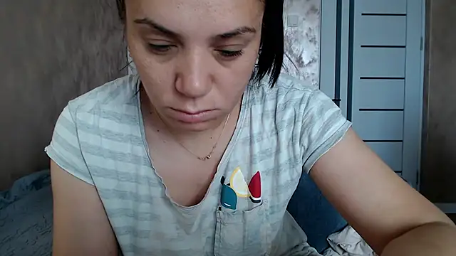 LorraGrey online show from July 10, 2026, 3:55 am