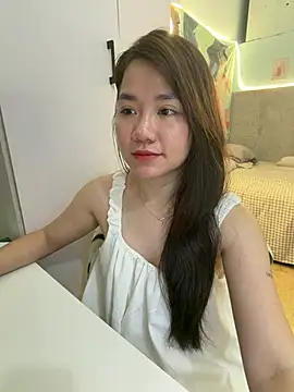 Amy8386 online show from June 25, 2026, 11:04 am