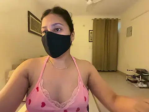 Anna girl22 online show from July 22, 2026, 2:31 pm
