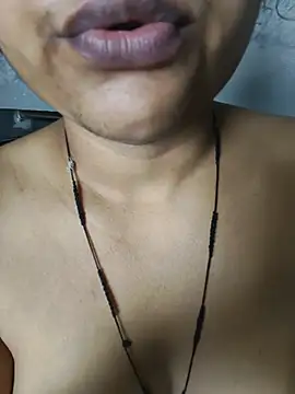 Sexy khushi19 online show from July 29, 2026, 10:13 am