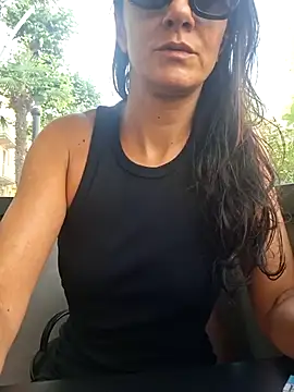 IRISKOSU online show from July 11, 2026, 3:59 pm