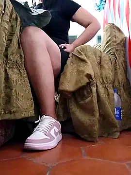 Dafne 77 online show from July 25, 2026, 6:38 pm