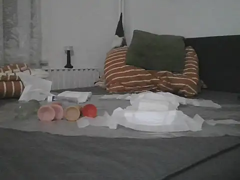 Honzicek144 online show from July 22, 2026, 8:33 pm