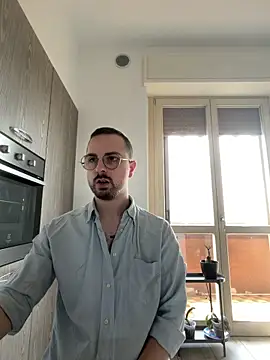 ItalianAlex online show from May 18, 2026, 7:58 am