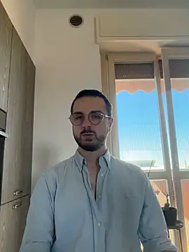 ItalianAlex online show from June 11, 2026, 8:34 am