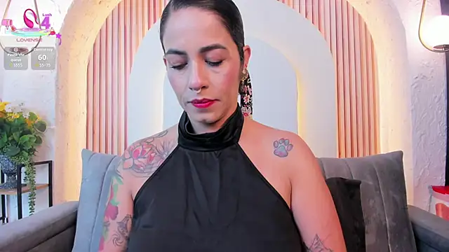 violet scott  online show from July 23, 2026, 10:57 am