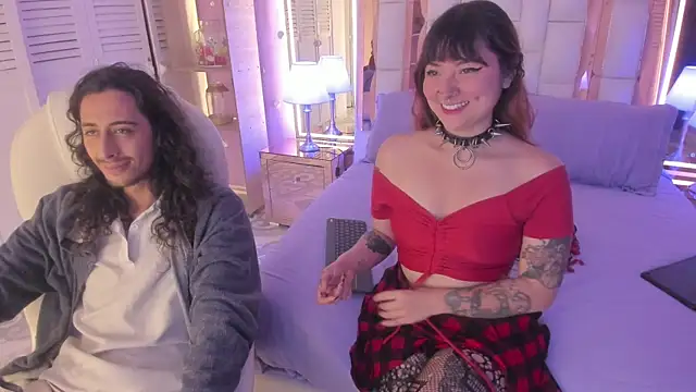 Goldentemptation  online show from July 20, 2026, 7:38 pm