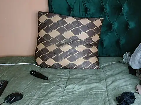 ForeverSexy  online show from July 22, 2026, 5:21 am