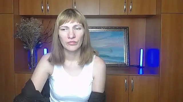 Rosalinda ro online show from July 4, 2026, 6:47 pm