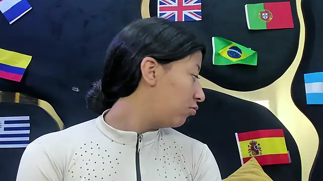 Vaneline2 online show from June 20, 2026, 2:42 pm