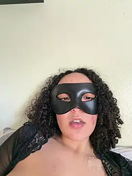 MaxMaddiey online show from August 1, 2026, 5:23 pm