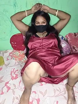 V-Hot-Suity online show from July 14, 2026, 6:29 am