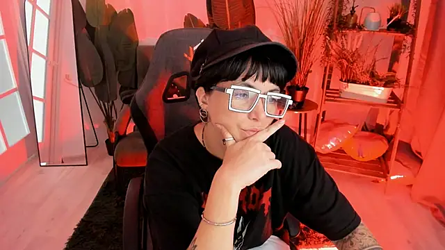 NeoGeisha online show from August 5, 2026, 12:02 am