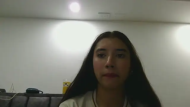 Snapshot of ScarlettMus chatting on July 7, 2026, 11:42 pm ScarlettMus online show from July 7, 2026, 11:42 pm